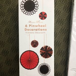 Meri Meri pinwheel decorations 6